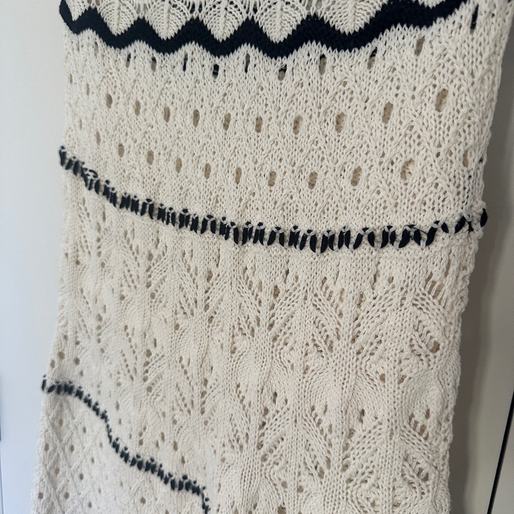 Zara Cream Crochet Maxi Dress with Black Accents - Picture 6 of 7